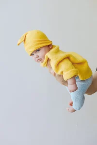 baby-in-knitted-outfit